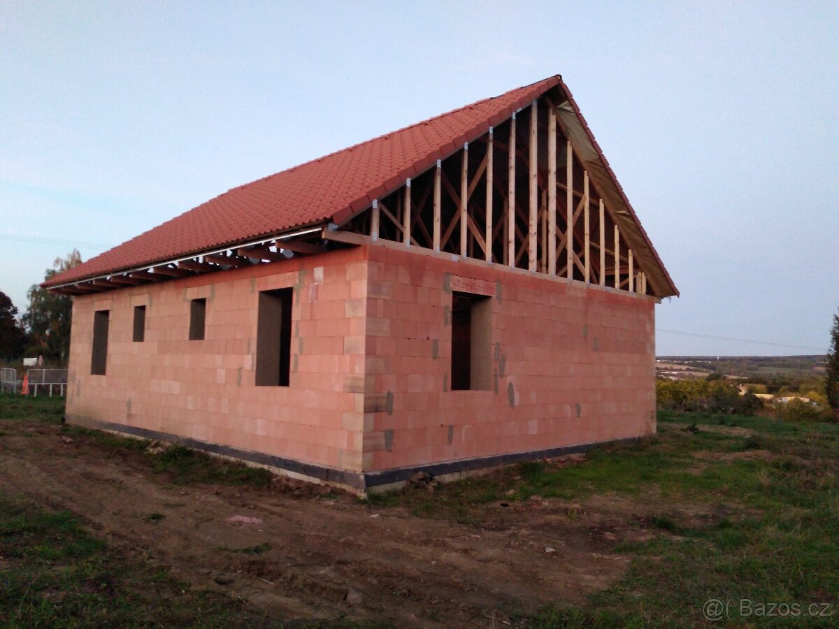 Dům 100m² pozemek 1000m² - 2