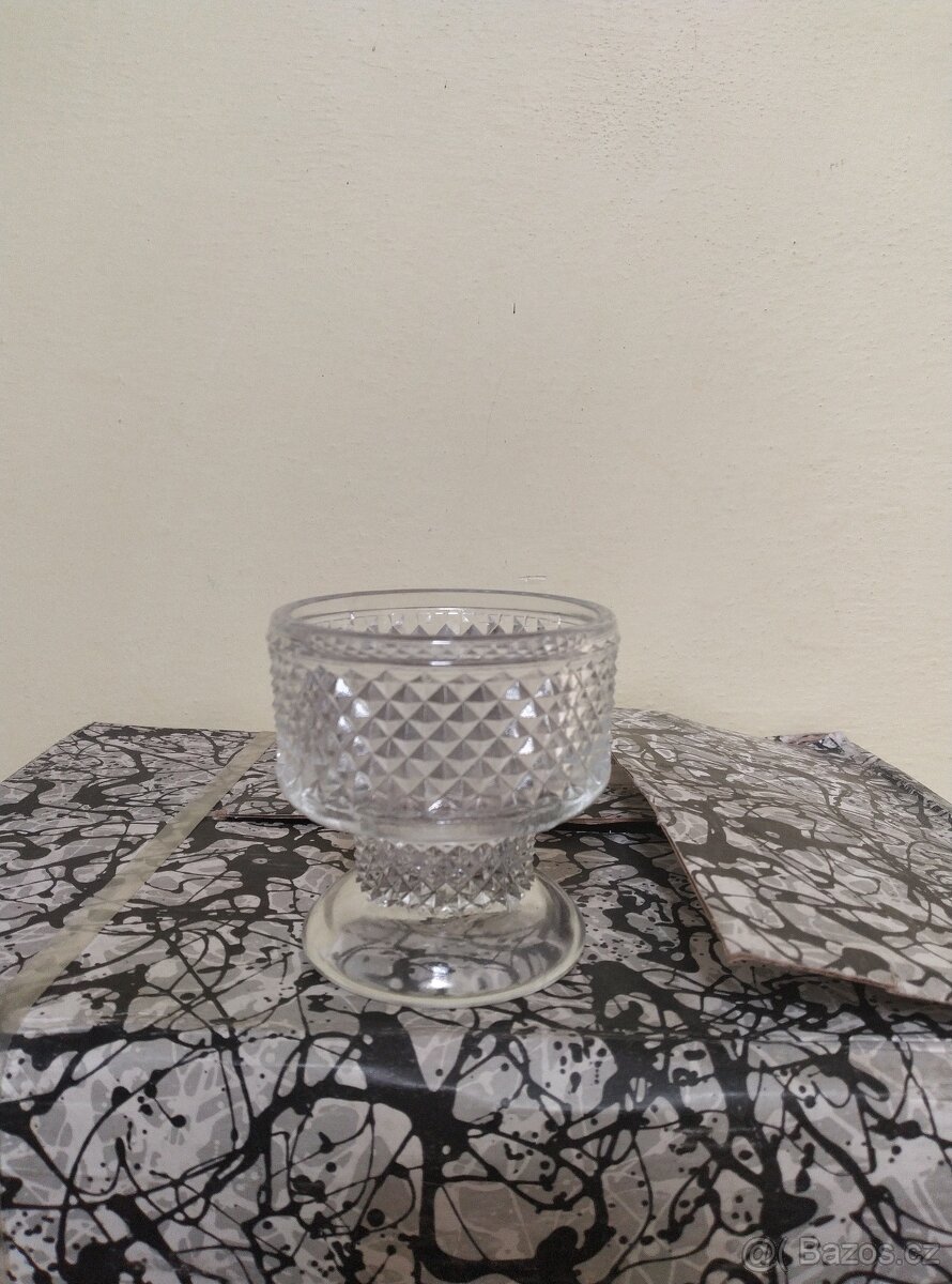 Skleněné pohárky - 2