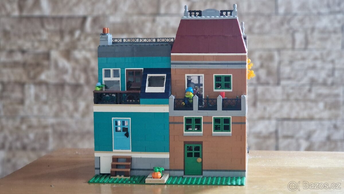 LEGO Creator Expert 10270 knihkupectví - 2