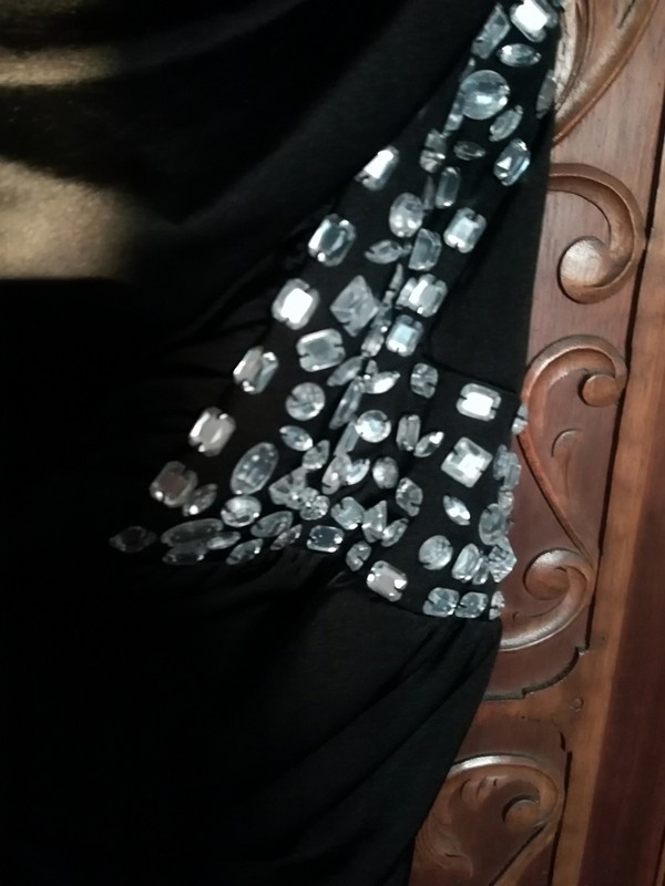 Šaty bez ramínek - 2