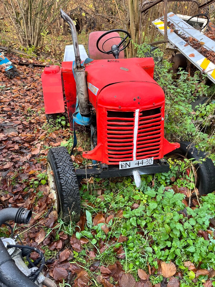 Domácí traktůrek - 2