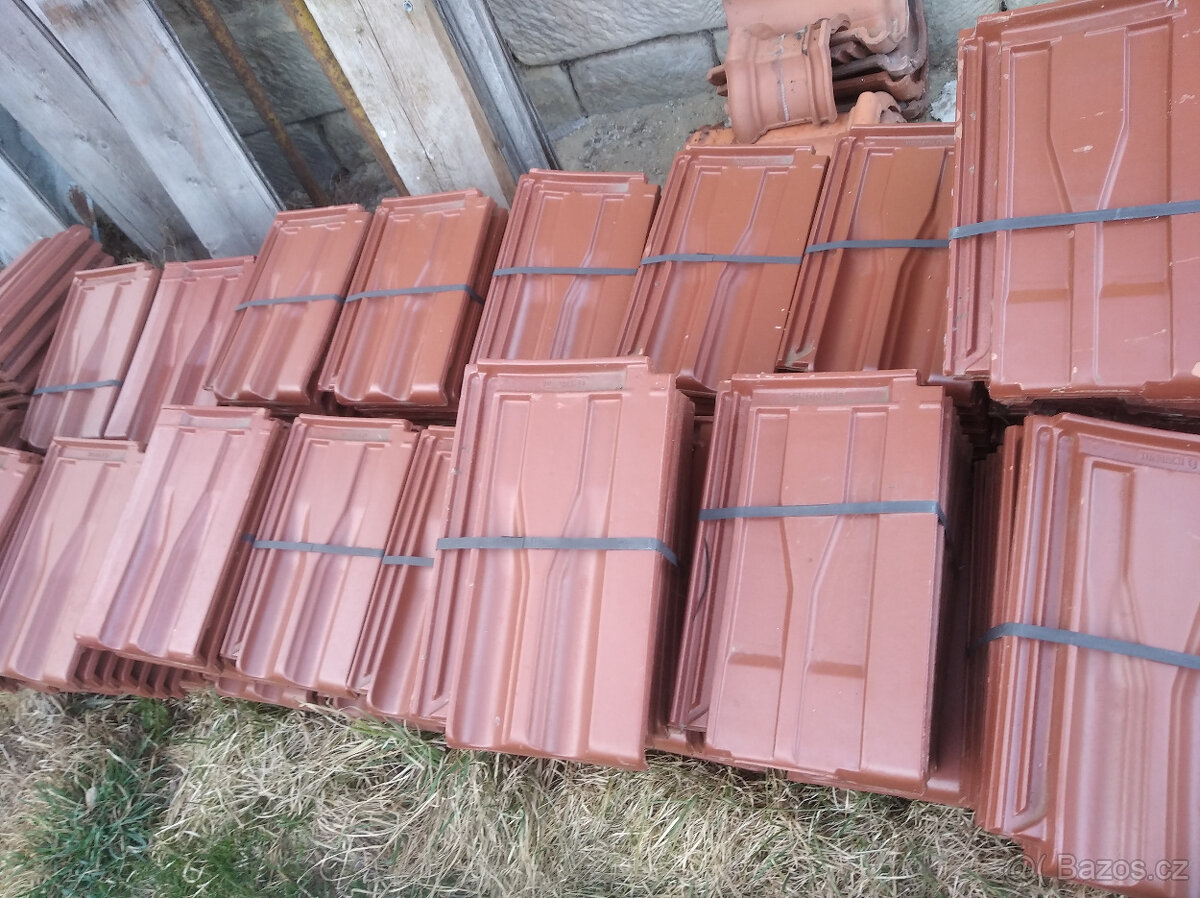 Nové pálené střešní tašky Tondach Brněnka - 2