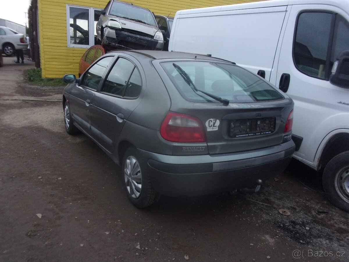 RENAULT MEGANE 1 FACELIFT DIESEL + BENZÍN - 2