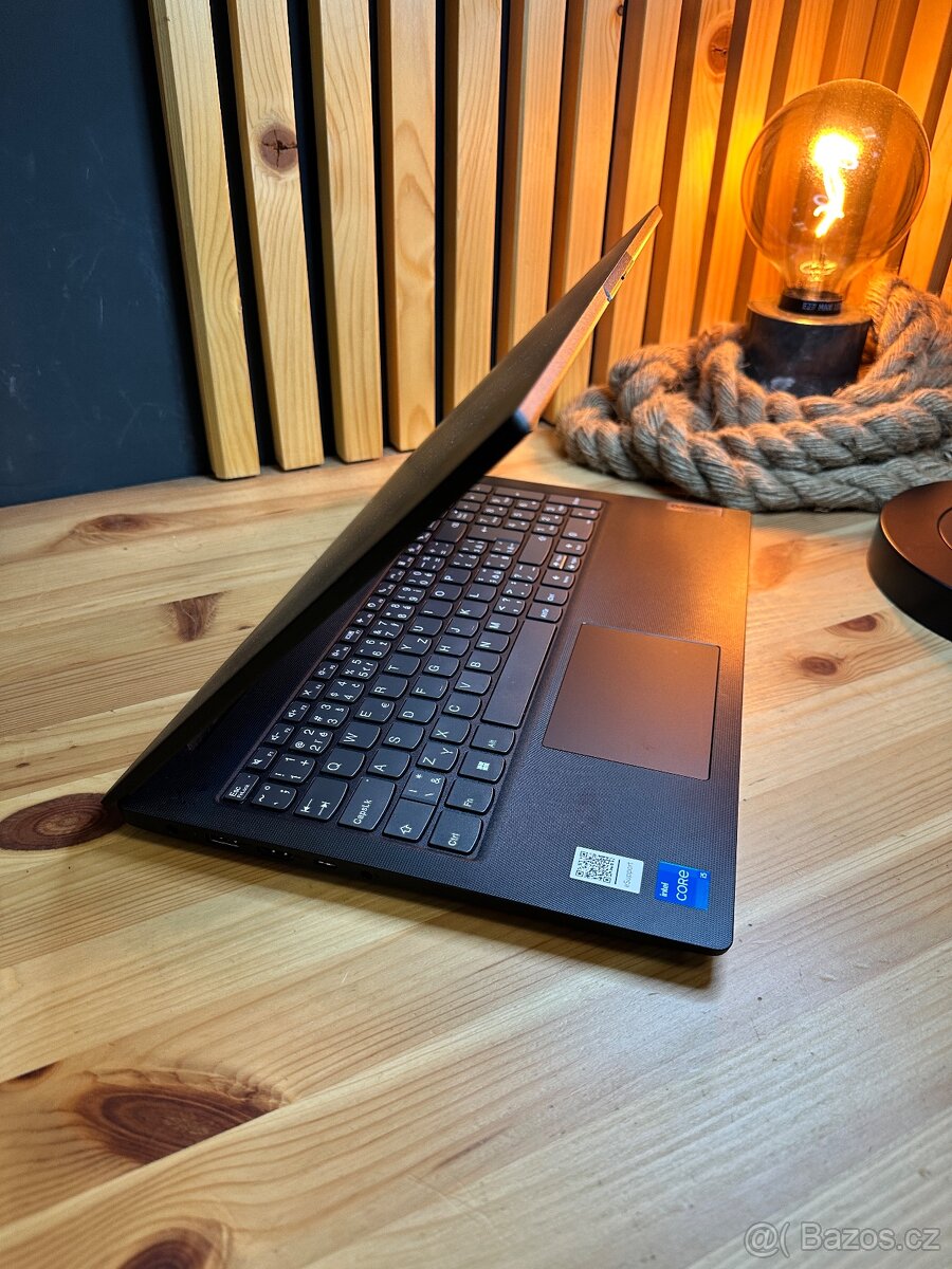 Lenovo V15 G4IRU
- 2