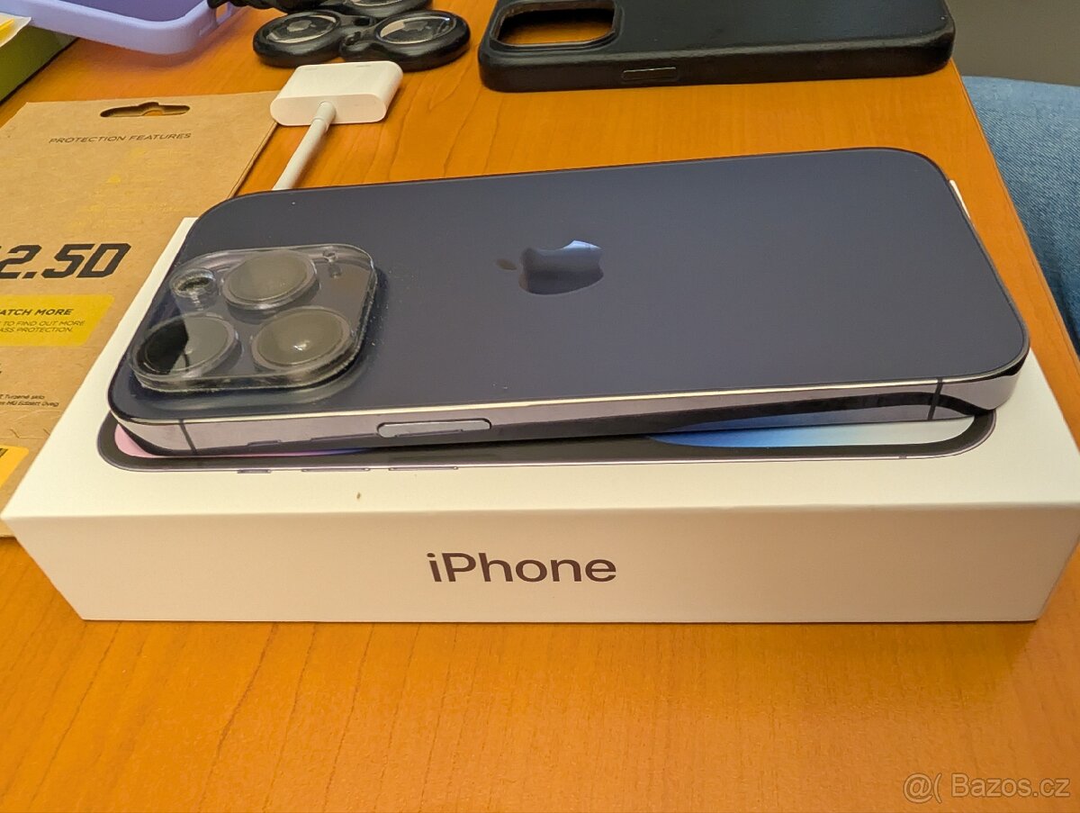iPhone 14 Pro top stav - 2