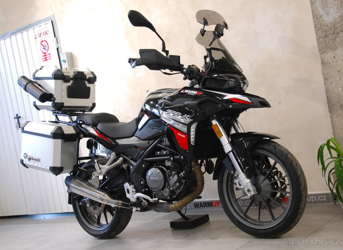 Benelli TRK 251 - hezký stav, 2. maj, původ ČR - 2