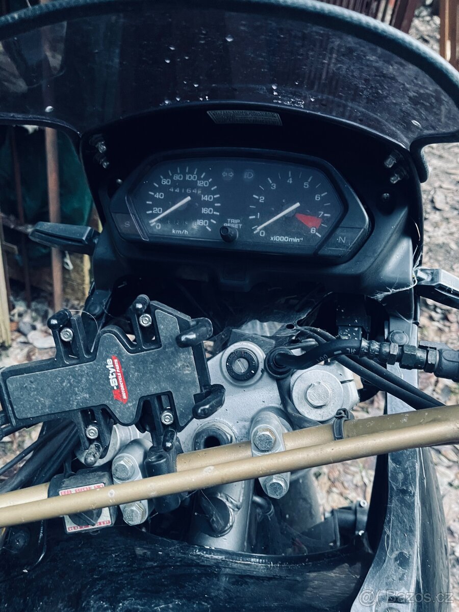 Honda NX 650 Dominator - 2