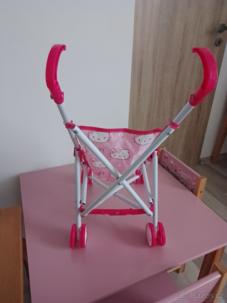 Kočárek pro panenky Hello Kitty - 2