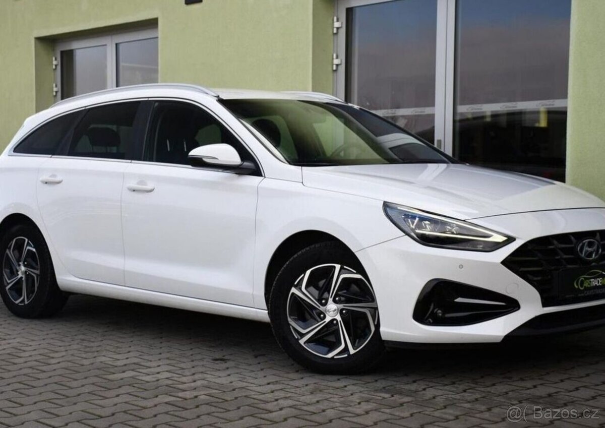 Hyundai i30 1.6CRDi TAŽNÉ 1M ČR - 2