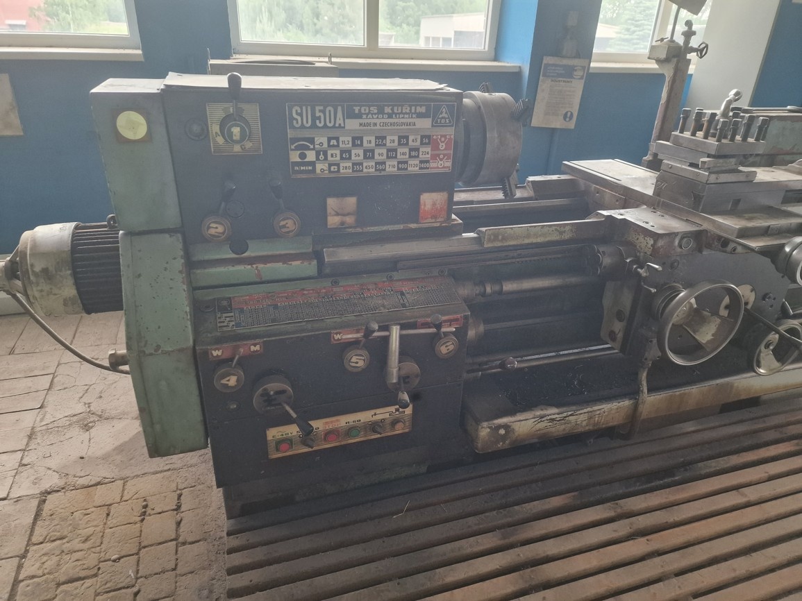 Hrotový soustruh SU 50A/2000 - 2