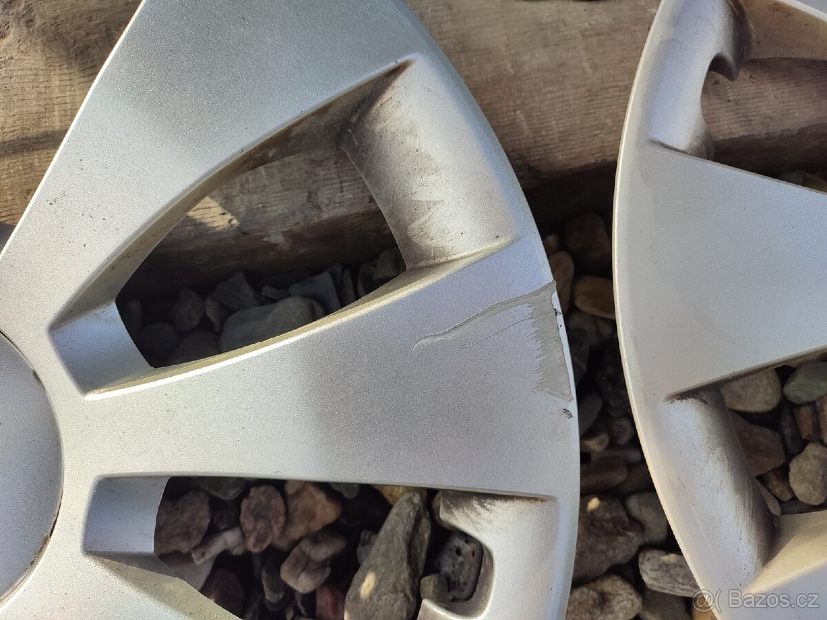 Originální poklice Škoda Superb 3 - 2