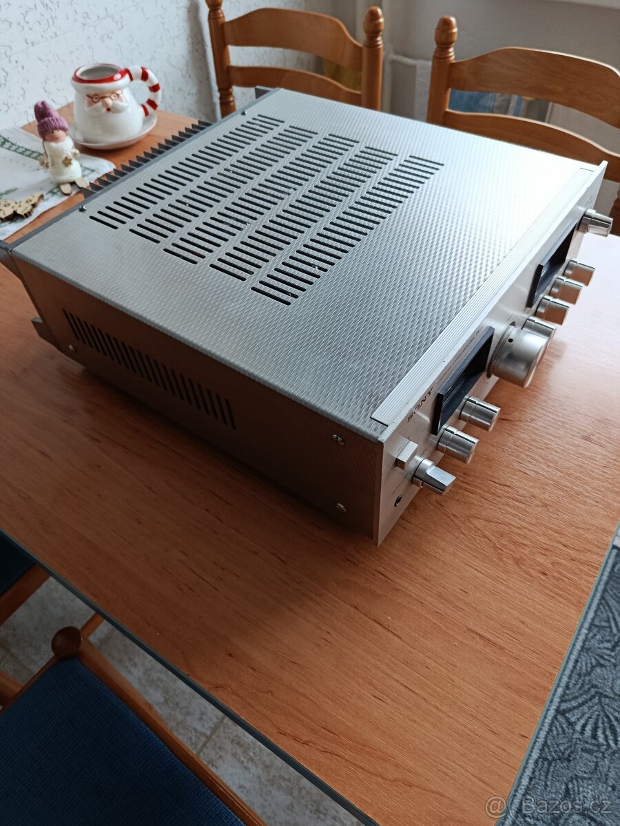 Lampový zesilovač Sony - 2