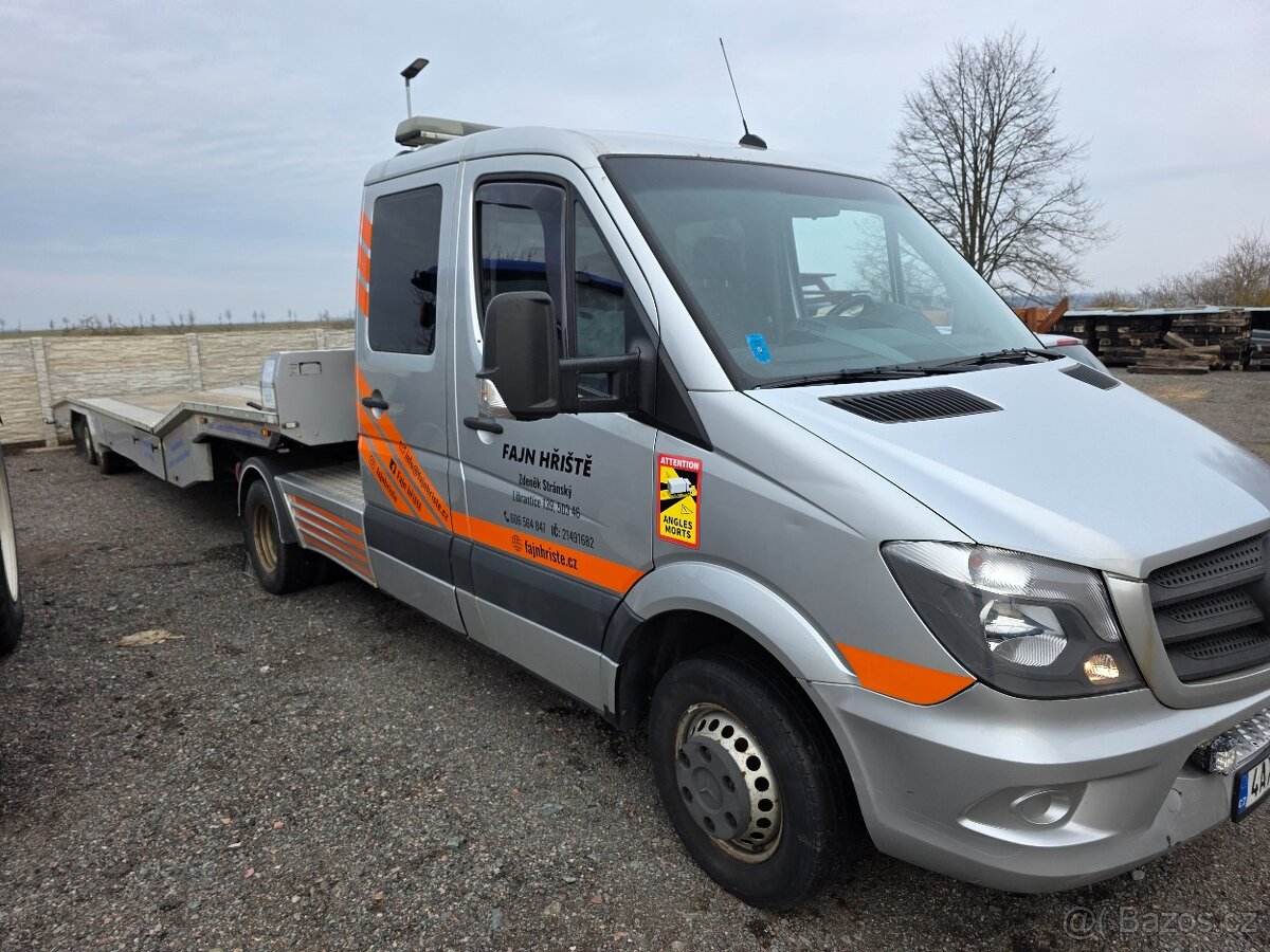 Minitahač MB Sprinter + podvalník Veldhuizen P37-5 - 2
