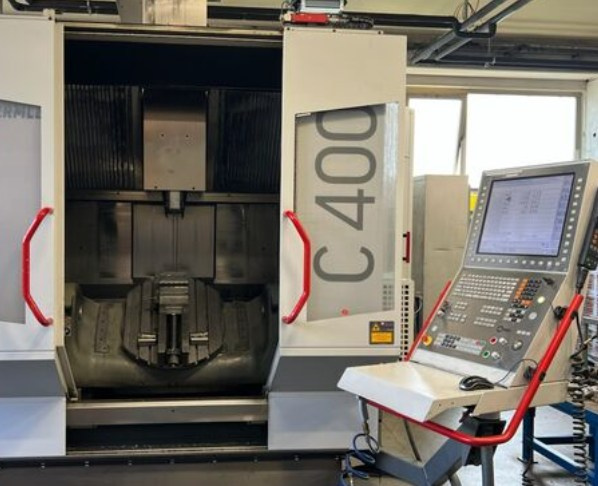 Obráběcí centra - pětiosá C 400 U - 2