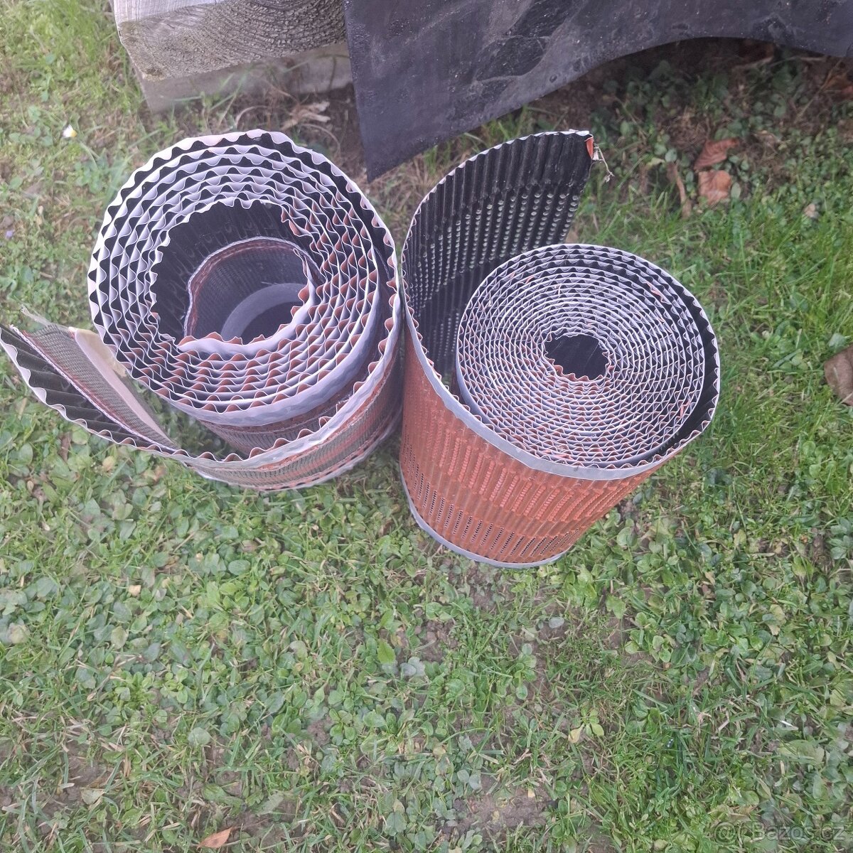 Hřebenová folie - 2