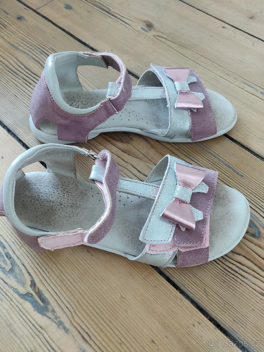Sandále dívčí 33 - 2