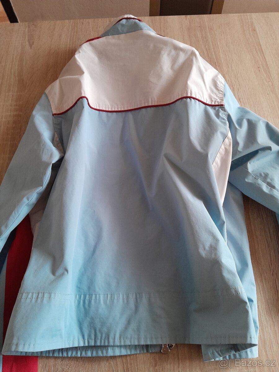 Nepromokavá podzimní bunda 152 - 2