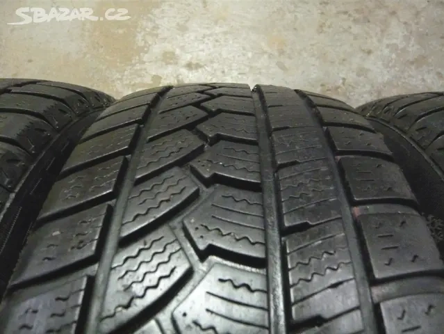 Pneu 185/60/15, 185-60-15, 185 60 15 . - - - 2