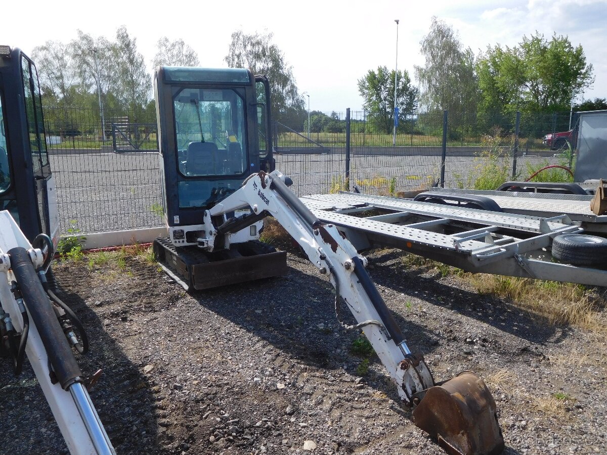 Minibagr BOBCAT 320d - 2
