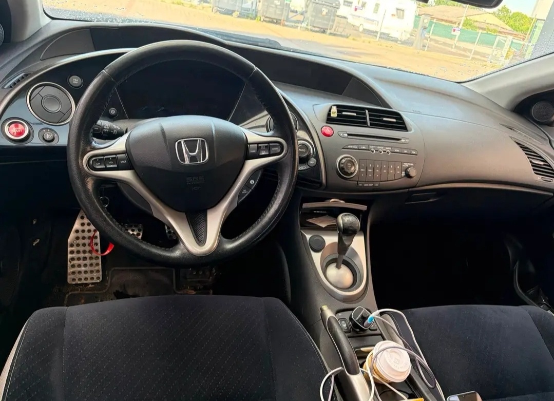 Honda civic 2.2 i-CTDi Ufo - 2