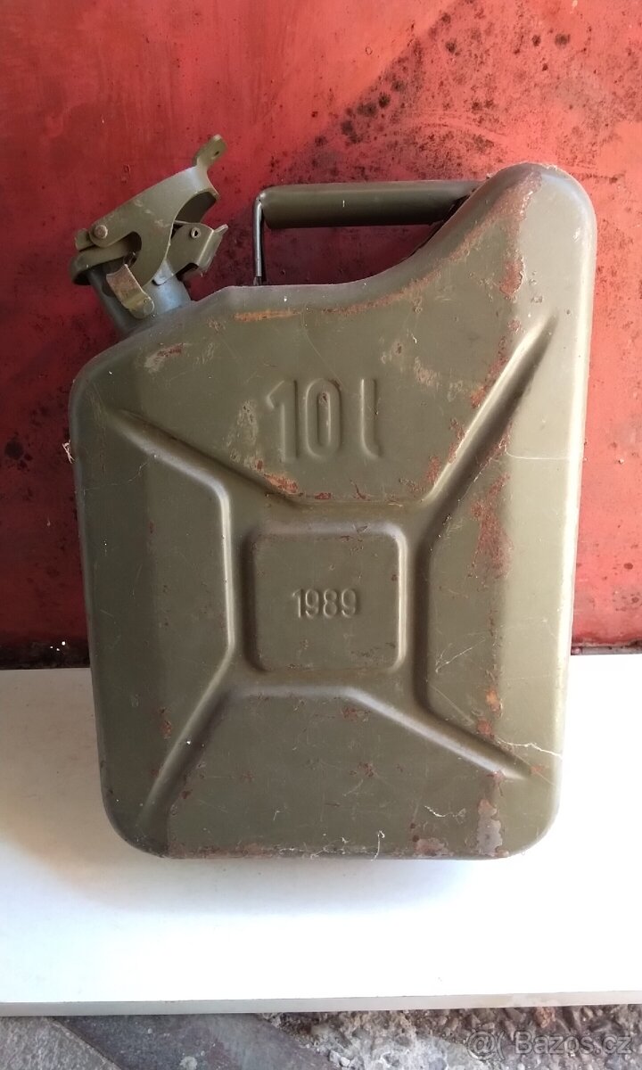 Plechové kanystry. 2x10L / 1x20L - 2
