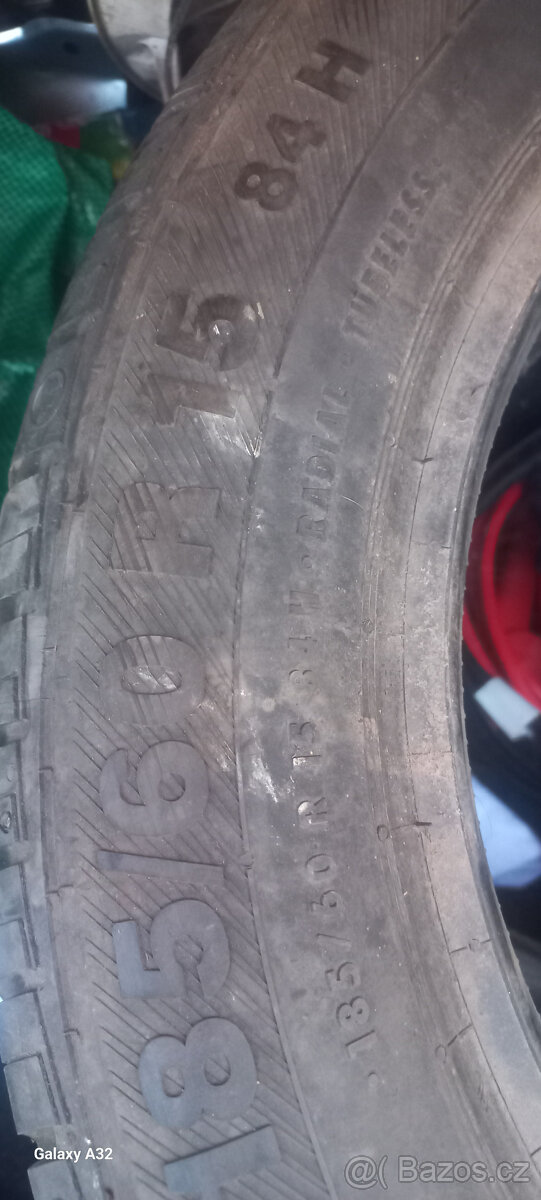 Pár nejetých pneu 185/65R15 - 2