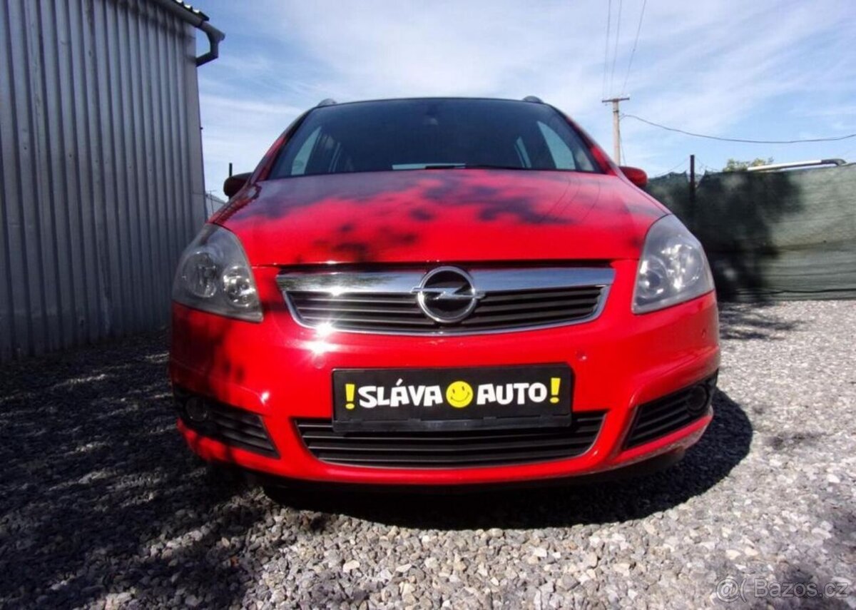Opel Zafira 1.8i 103kW 7MÍST 185 000KM TOP benzín manuál - 2