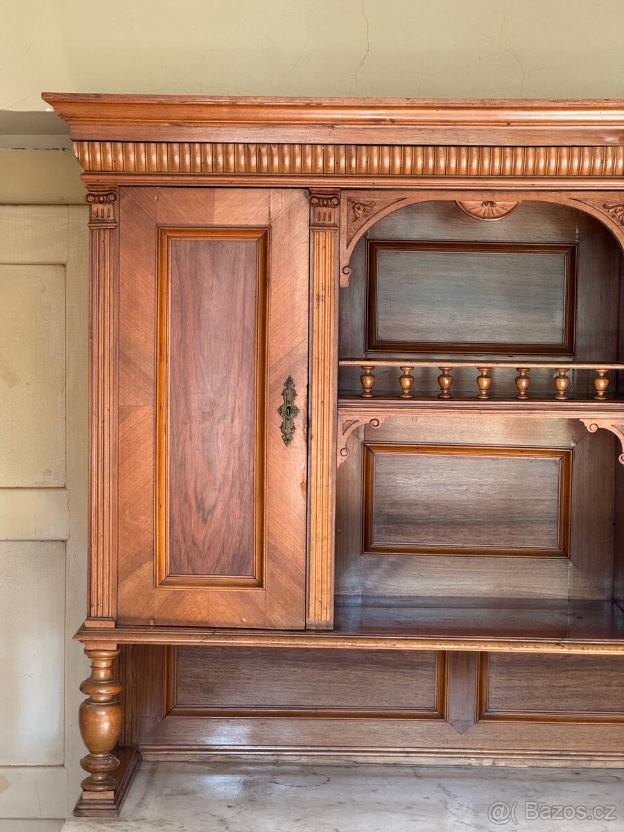 Neorenezační sekretář skříň - 2