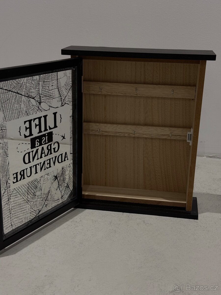 Věšák na klíče - 2