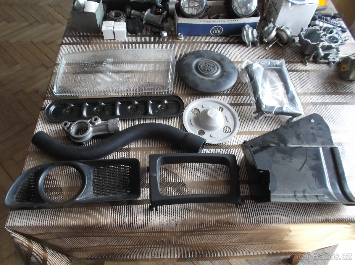 ŠKODA 120-FELICIE SEDADLA-TĚSNĚNÍ-NÁHRADNÍ DÍLY A KAPOTY - 2