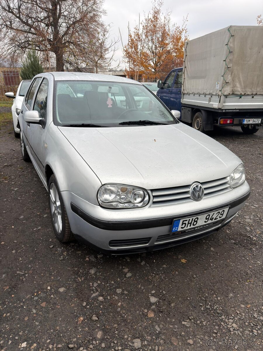 VW Golf IV, Automat 1,6 74Kw - 2