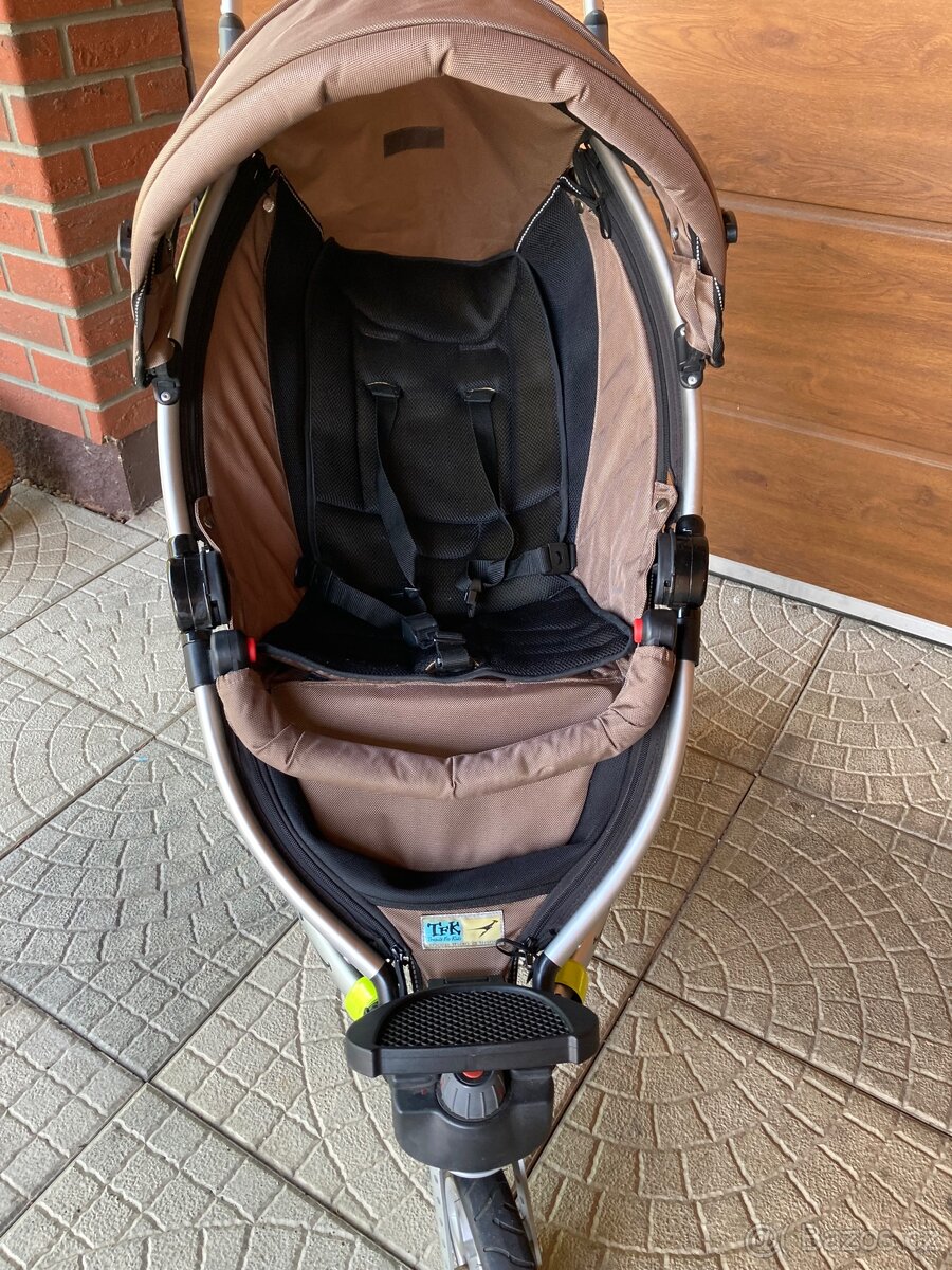 Sportovní kočár - 2