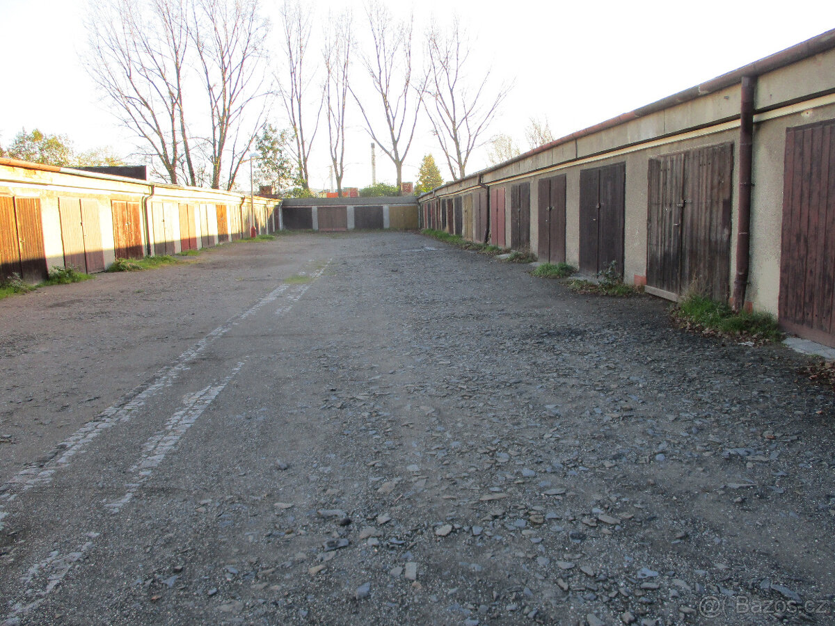 Pronájem garáže 22m2 s elektřinou v Opavě - 2