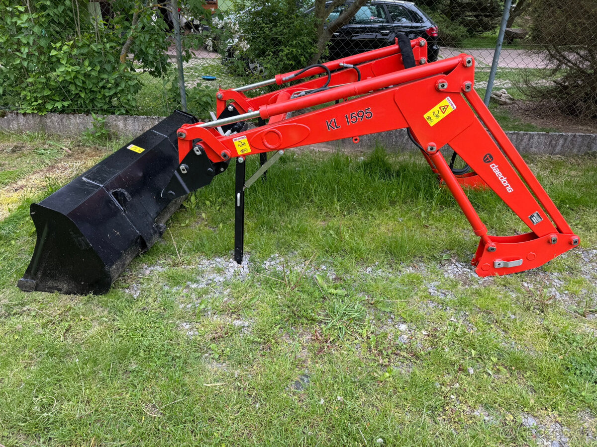 Čelní nakladač KL1595 značka KIOTI DAEDONG - 2
