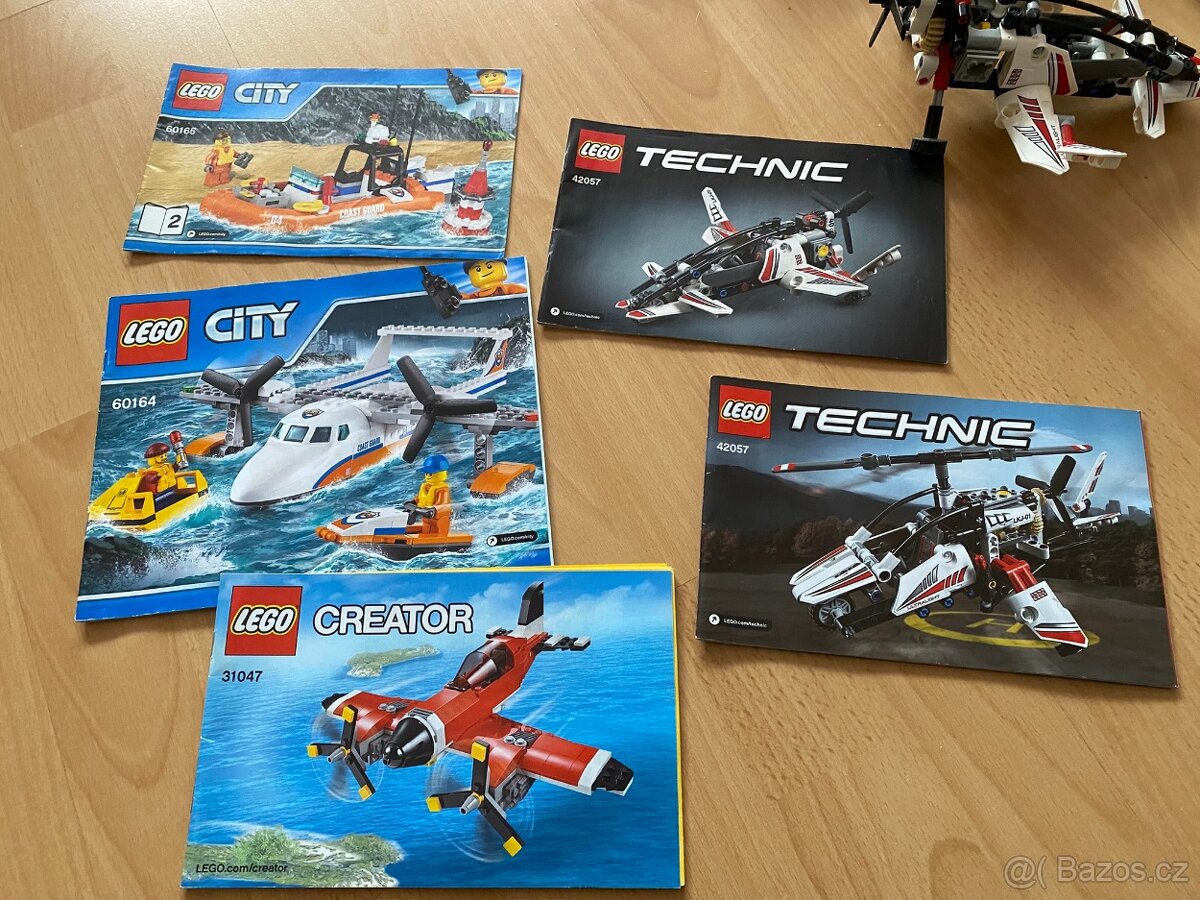 LEGO sada čtyř kusů Technik, City, Creator - 2