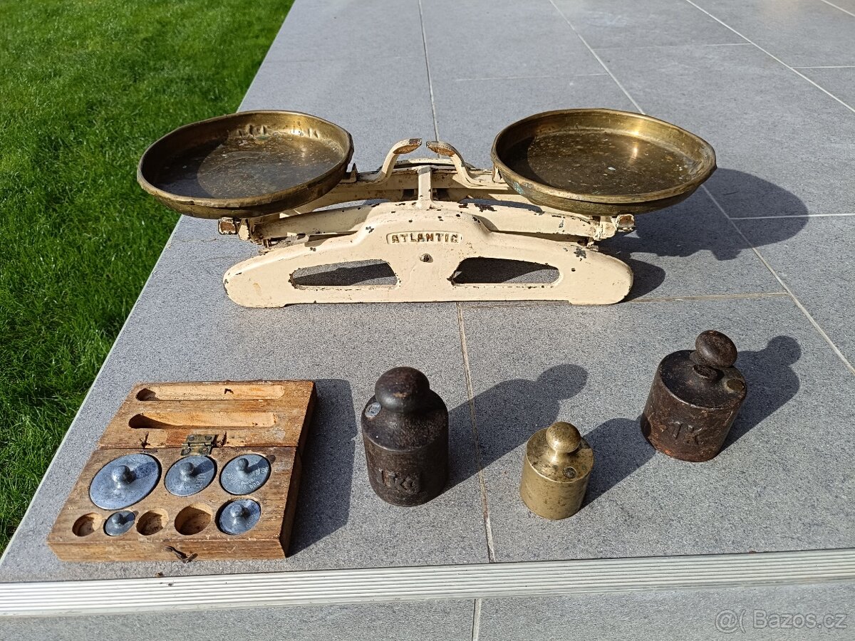 Stará kuchyňská váha Atlantic - 2