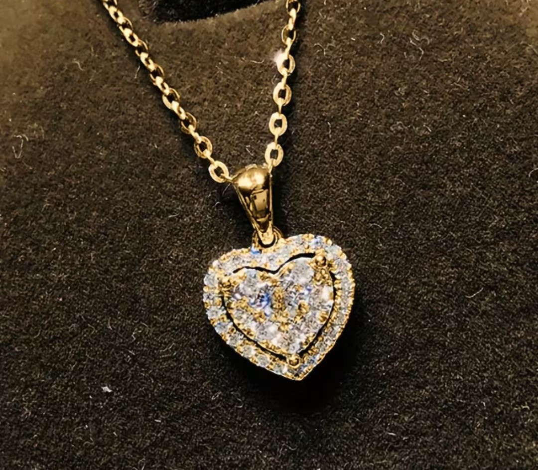 Řetízek s přívěskem - 2