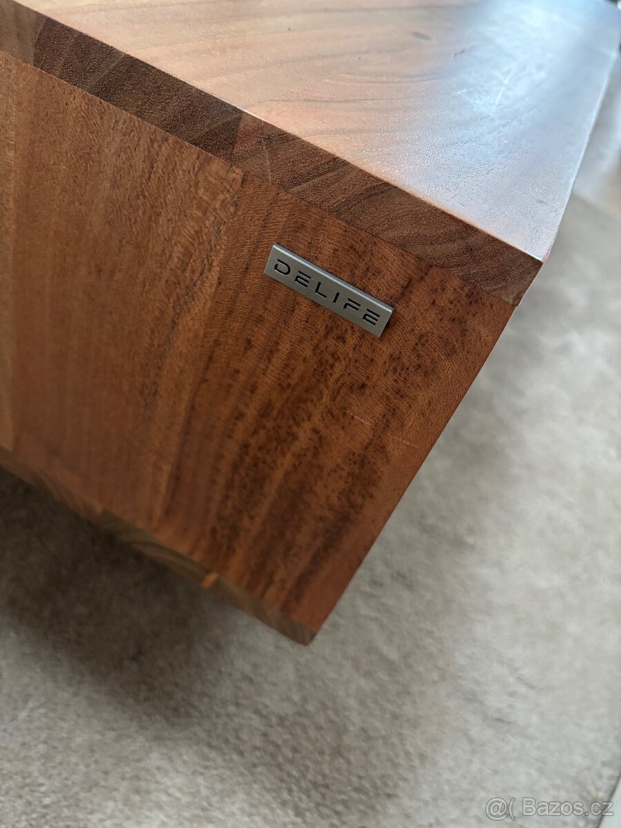 Konferenční stolek - 2