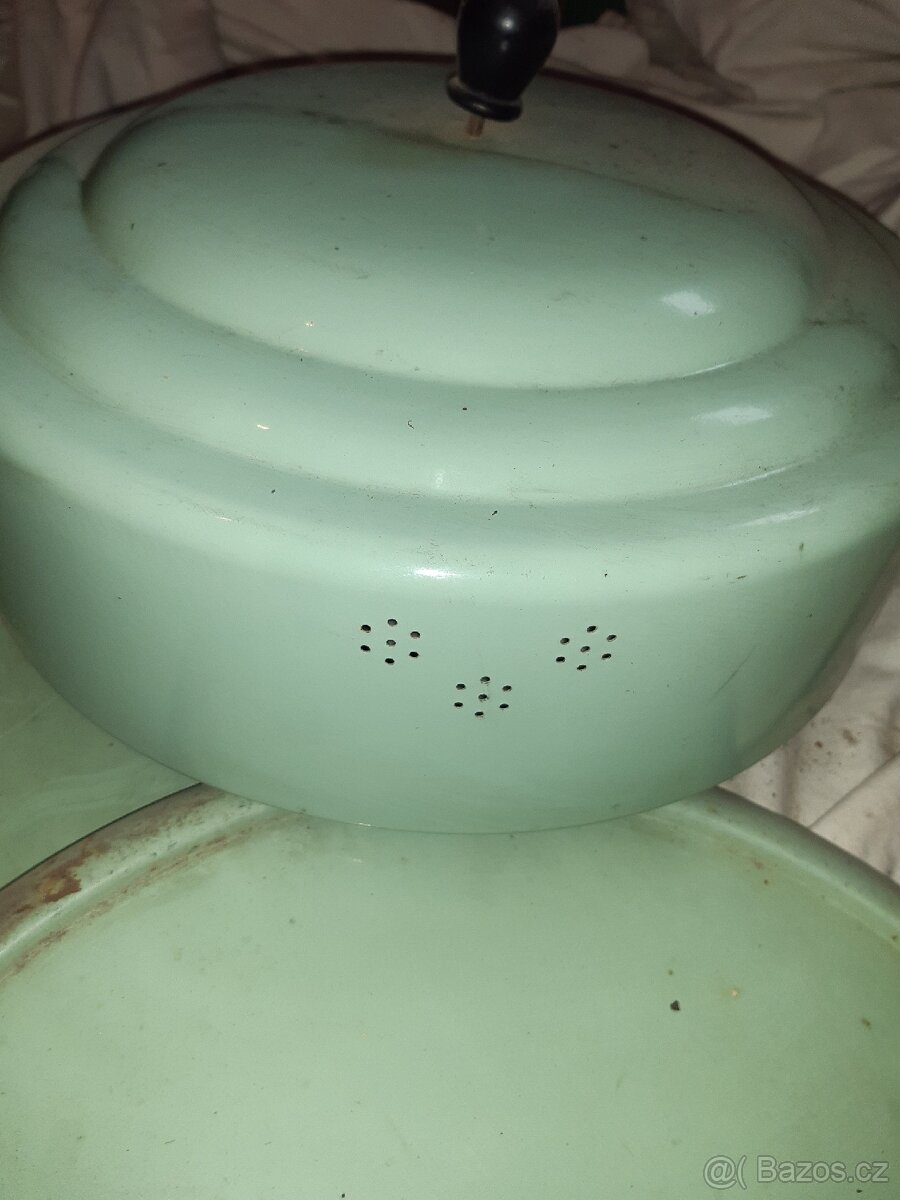 Chlebovka 80let stará - 2