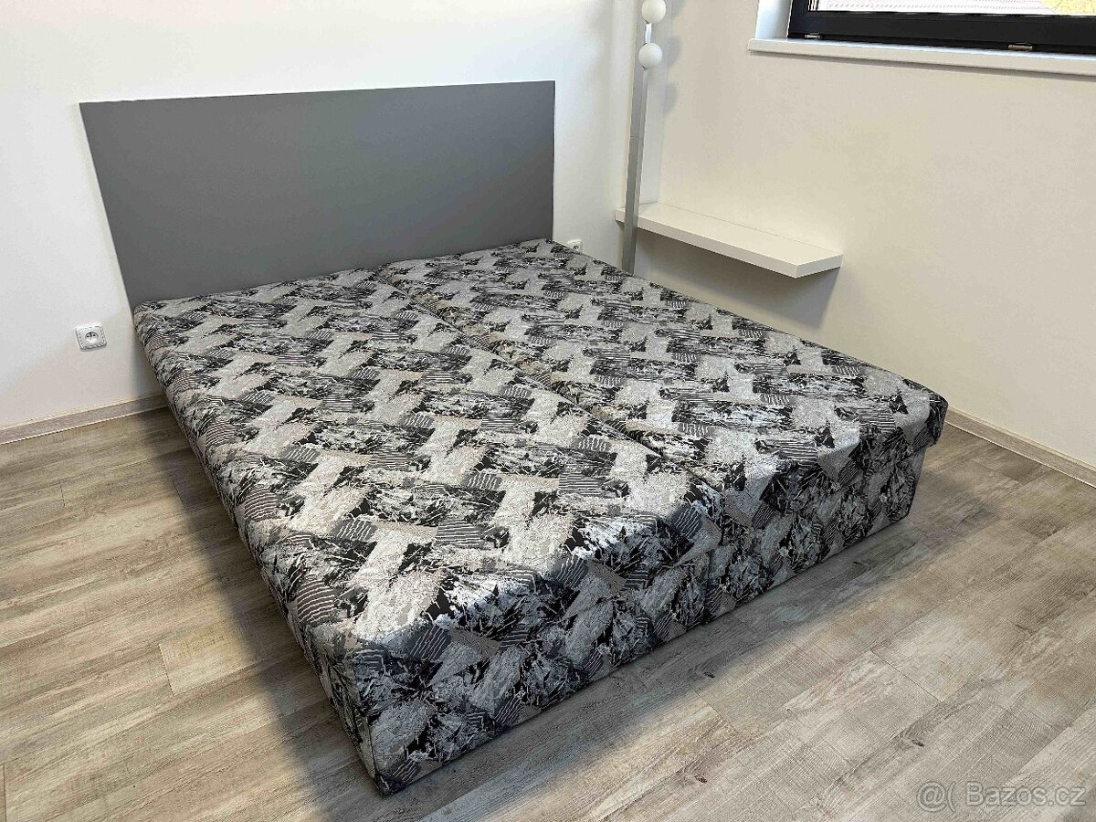 Postel s úložným prostorem - 2