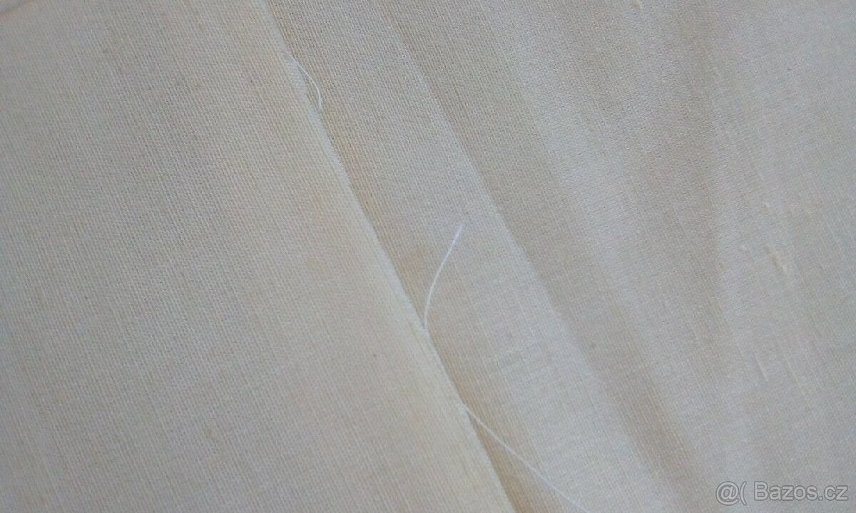 Béžový tesilen - 2