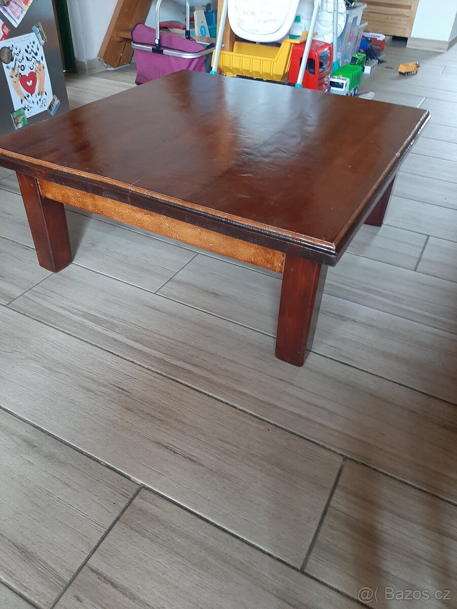 Dubový konferenční stůl - 2