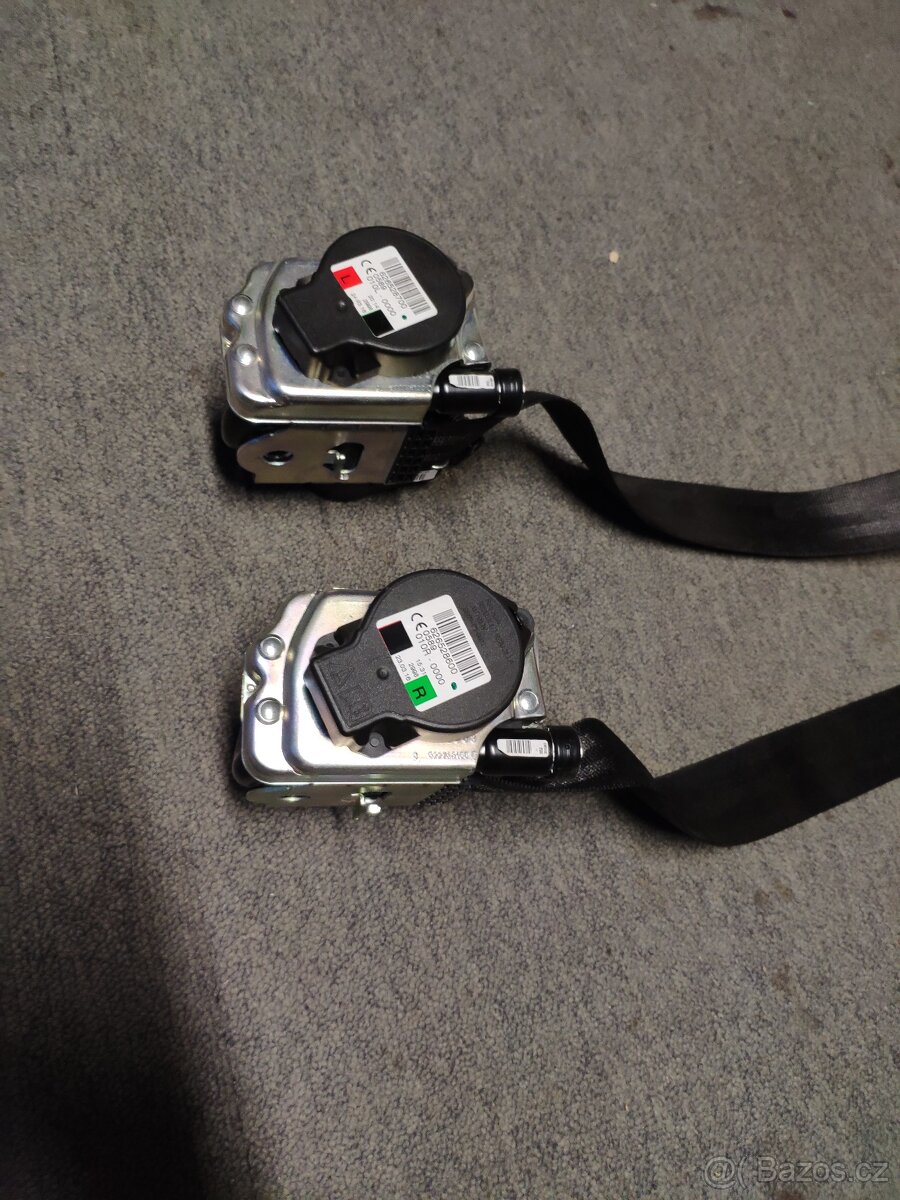 Přední pásy Audi A4 B9 - 2