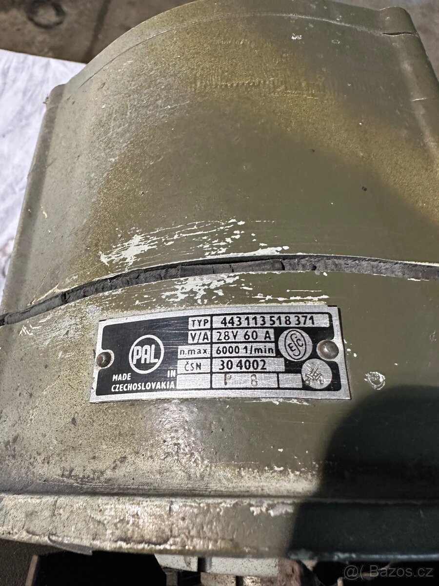 Alternátor T815 VVN - 2