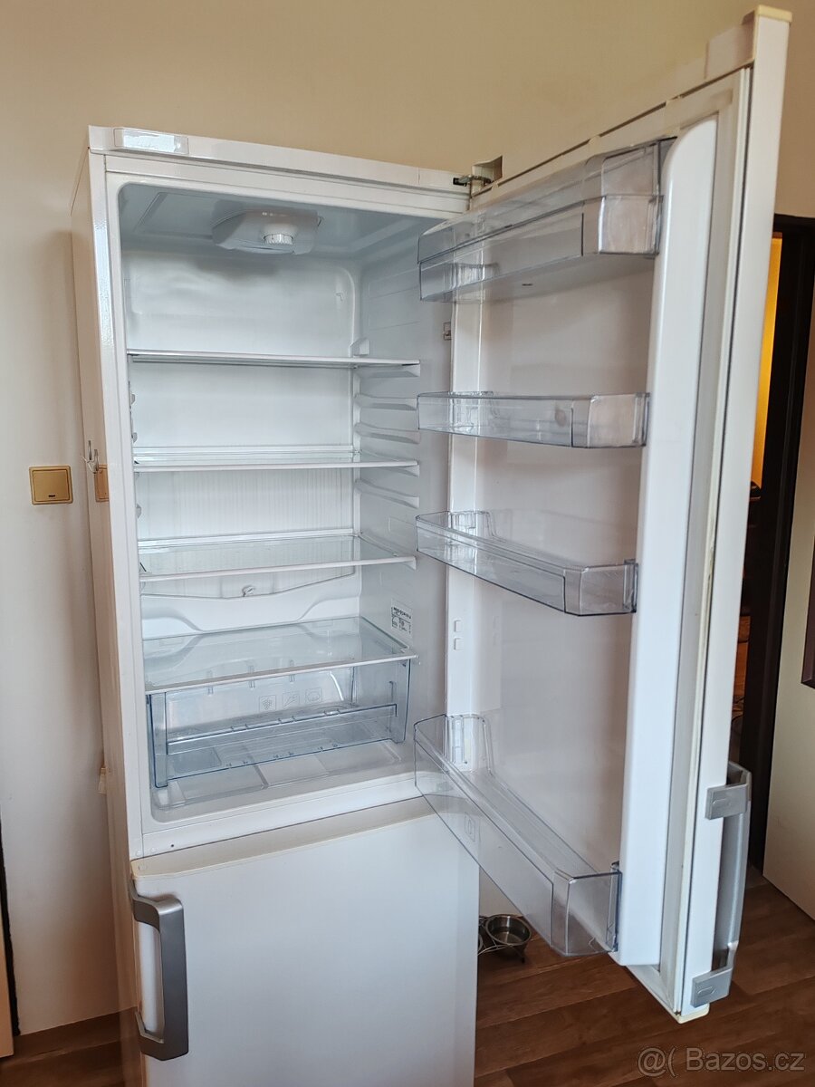 Lednice Beko stáří 4 roky - 2