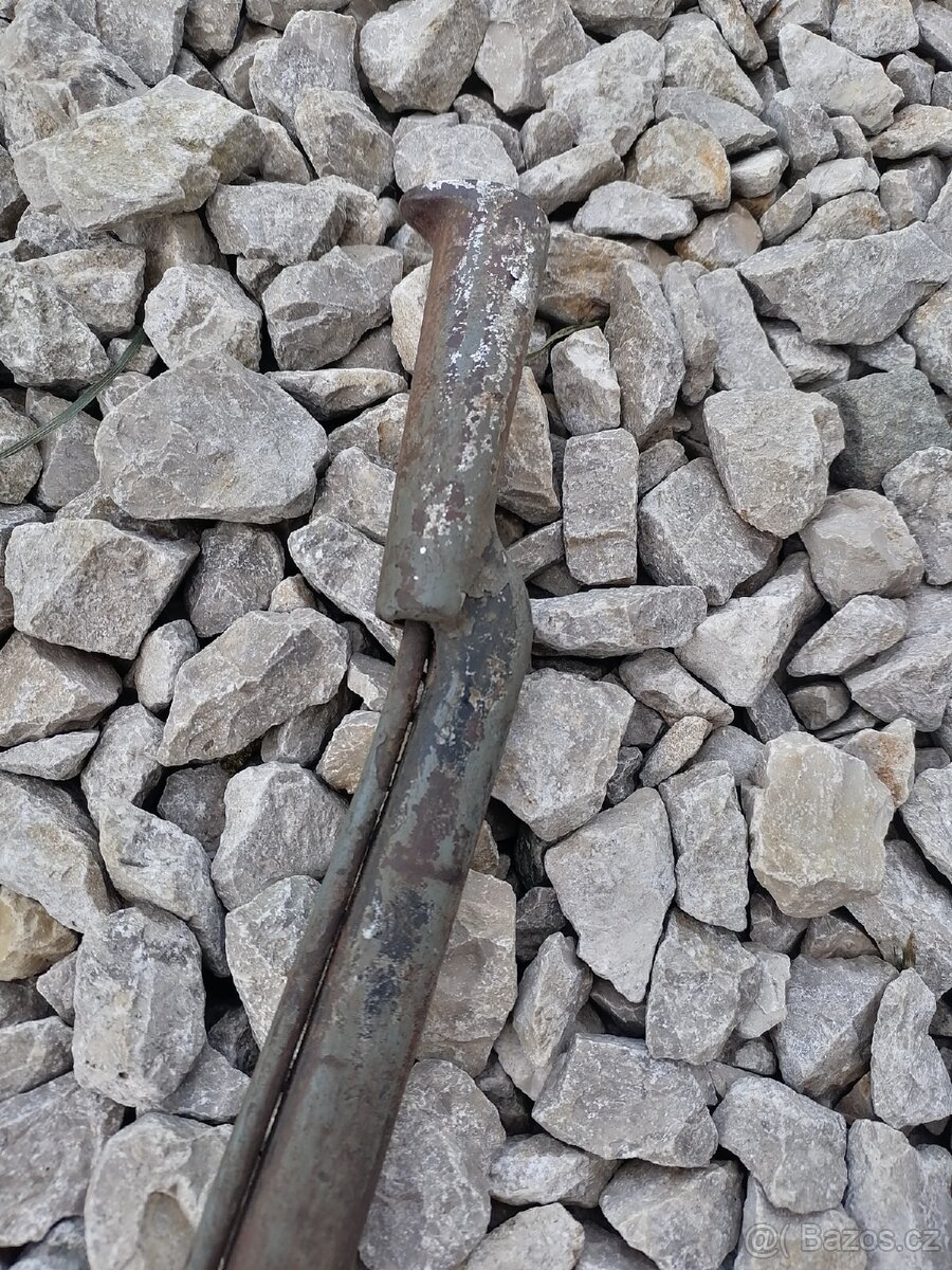 Předválečná Škoda 422 aj. Ruční brzda - 2