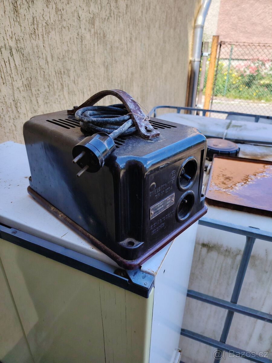 Stabilizátor napětí 220V - 2