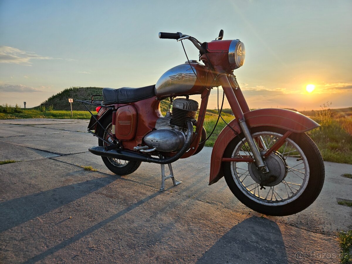 Jawa 250/559 Panelka s TP - 2
