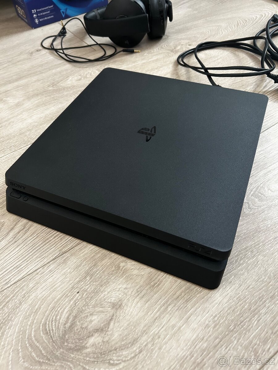 PS4 Slim 1TB+2×DualShock+Sony Gold Headset+8 her (orig.krab) - 2