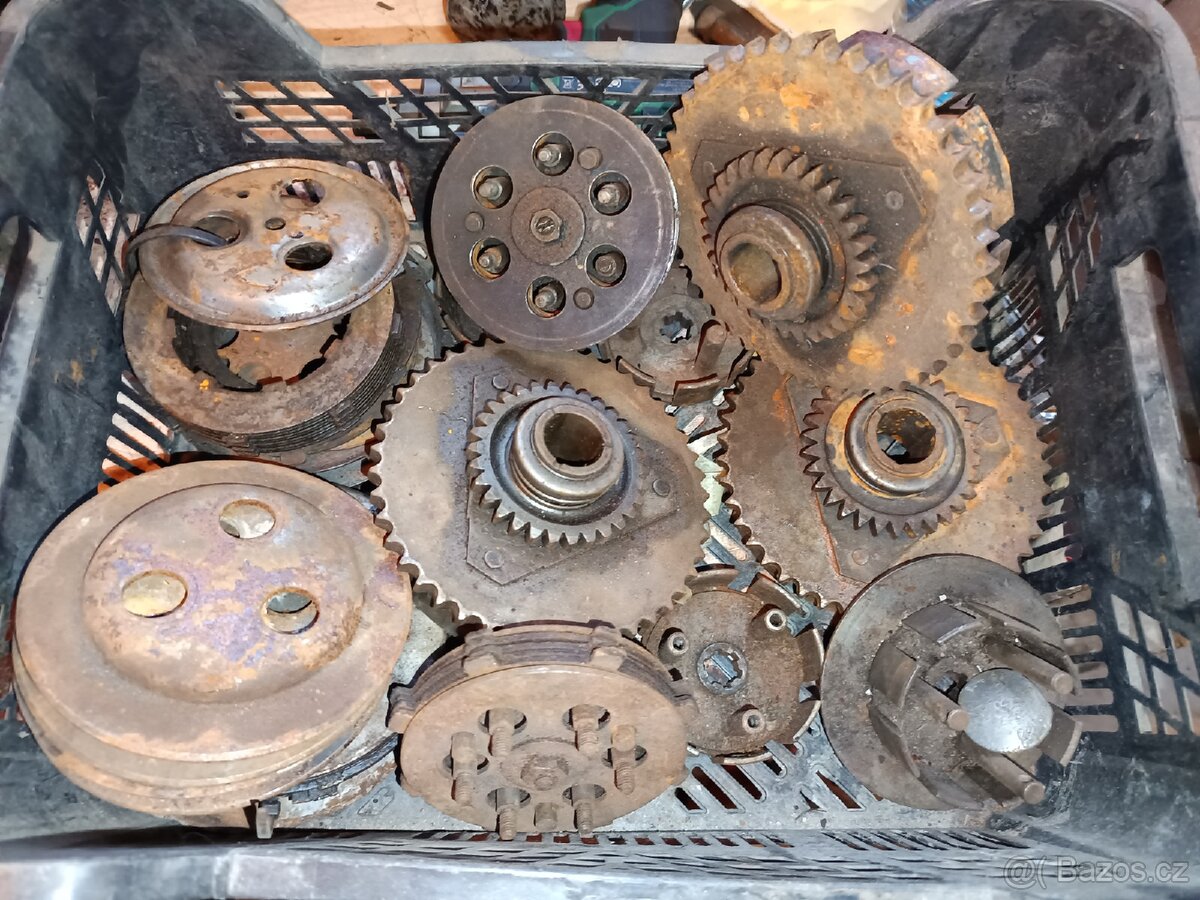 Spojkové koše Jawa ČZ 125 t,b,c - 2